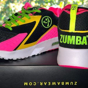 Zumba air stud lo sneakers size 8